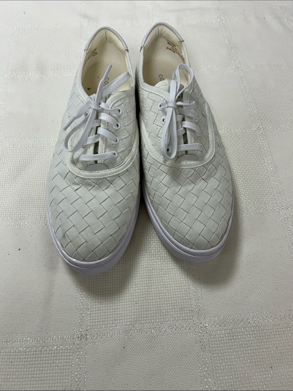 Cole Haan White Woven Lace-Up Sneakers size 9.5 image 3